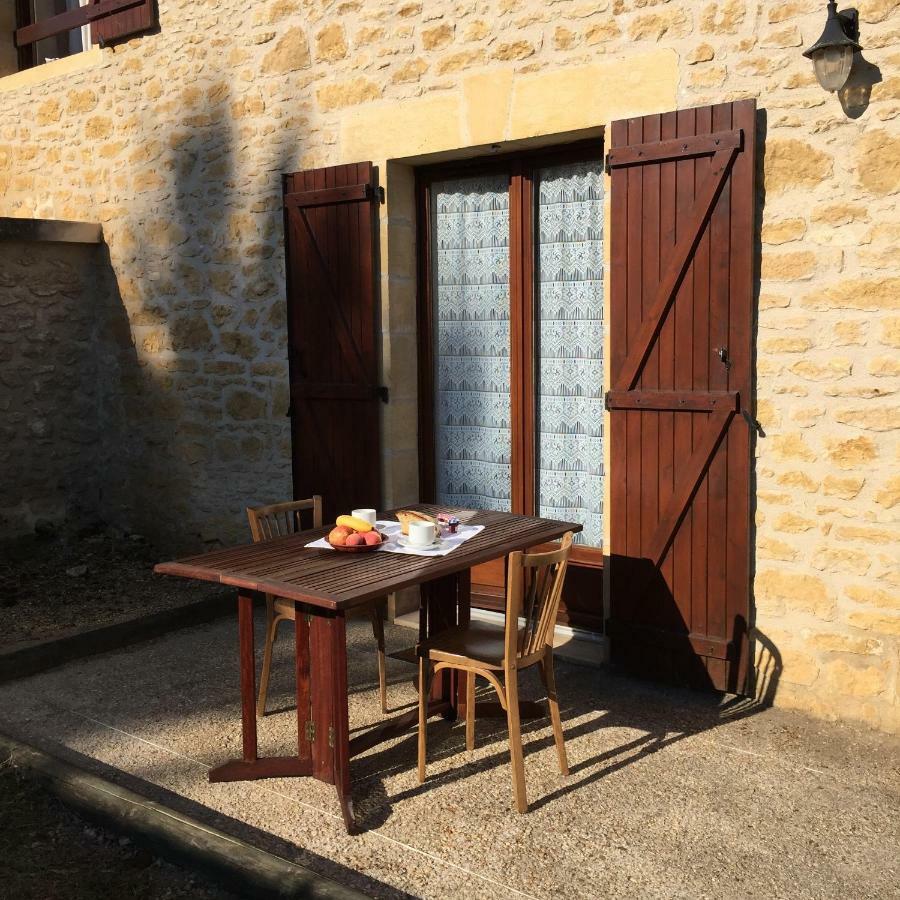 Domaine De Lascaux Bed & Breakfast Montignac-Lascaux Exterior photo