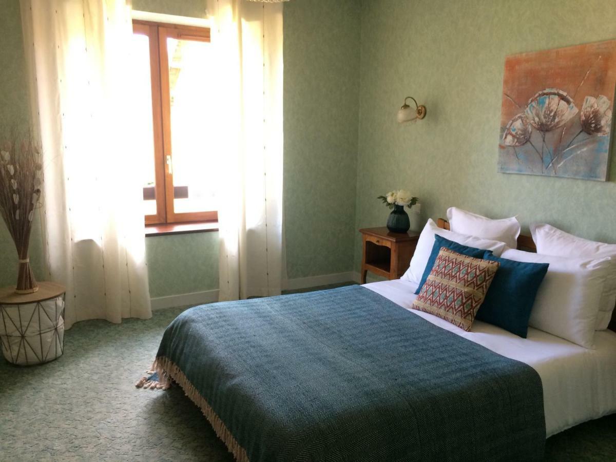 Domaine De Lascaux Bed & Breakfast Montignac-Lascaux Exterior photo